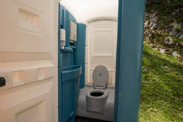 Best ADA-Compliant Portable Toilet Rental  in Knightdale, NC